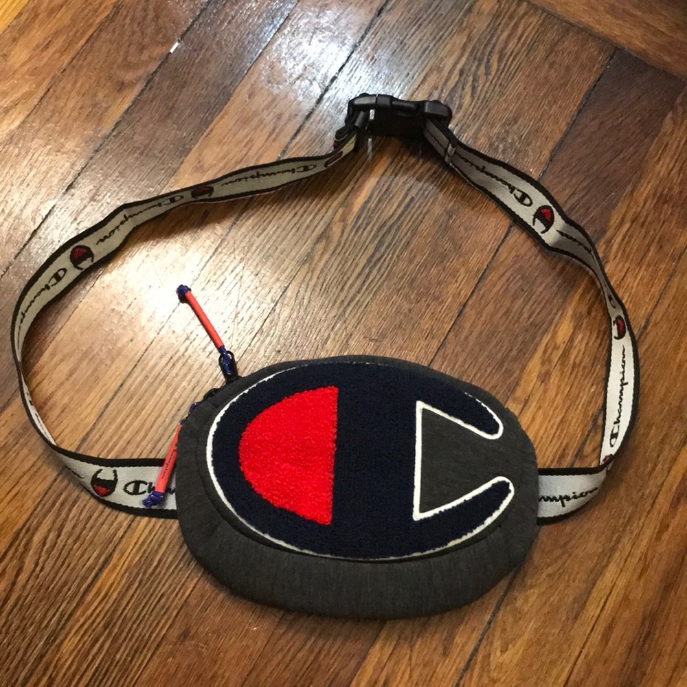Champion Fanny Pack